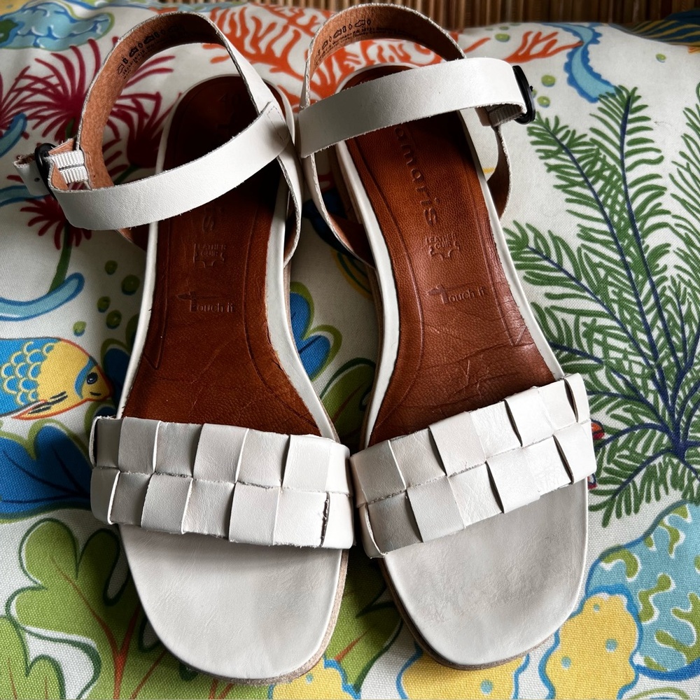 TAMARIS Women's Off White Cream Leather Low Wedge Flat Ankle Strap Sandals Sz 9